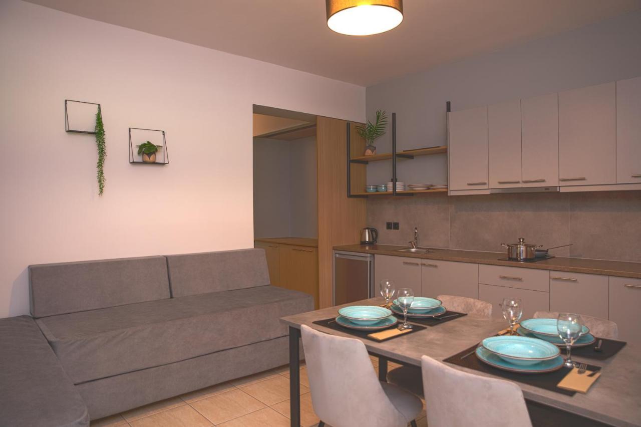 Philippos & Alexandros Apartments Tigkaki  Luaran gambar